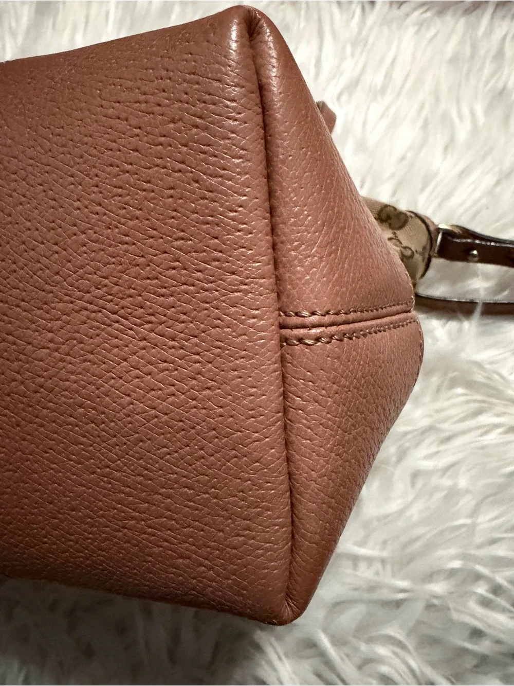 Gucci Canvas Bree tote